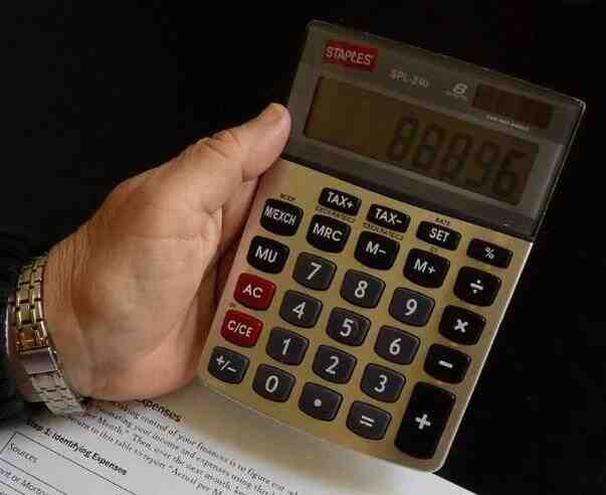 הגשת דוח שנתי לשכירים: מי חייב למה ואיך חוסכים